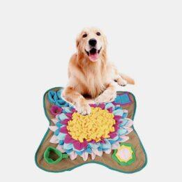 Newest Design Puzzle Relieve Stress Slow Food Smell Training Blanket Nose Pad Silicone Pet Feeding Mat 06-1271 gmtpet.ltd